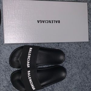 Balenciaga slide sandals